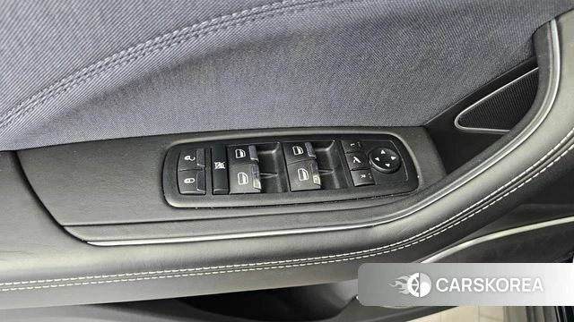 Maserati Levante id 4490116 из Кореи 19