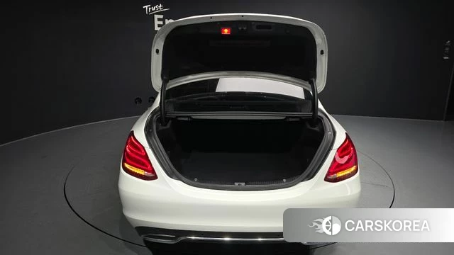 Mercedes-Benz C-Class W205 id 4765542 из Кореи 19