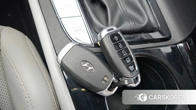 Hyundai Avante Hybrid (CN7) id 4848228 из Кореи 19