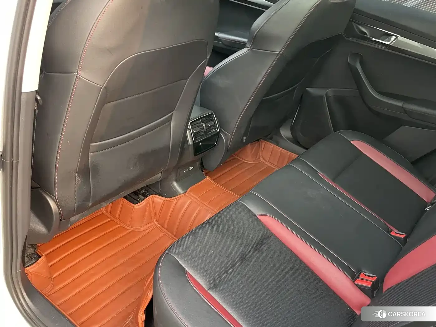 Skoda Karoq id 4617220 из Китая 19