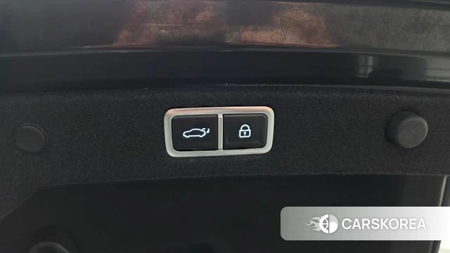 Hyundai Grandeur (GN7) id 4281332 из Кореи 19