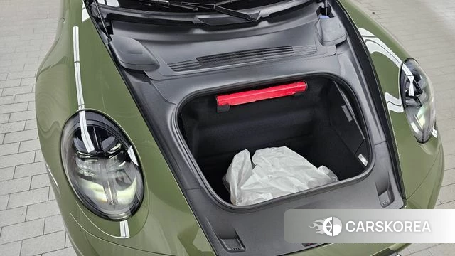 Porsche 911(992) id 4527616 из Кореи 19