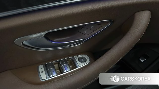 Mercedes-Benz E-Class W213 id 4751388 из Кореи 19