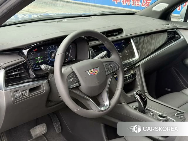Cadillac XT6 id 3920810 из Китая 19