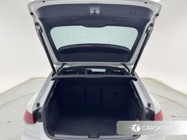 Audi A3 id 4257935 из Китая 19