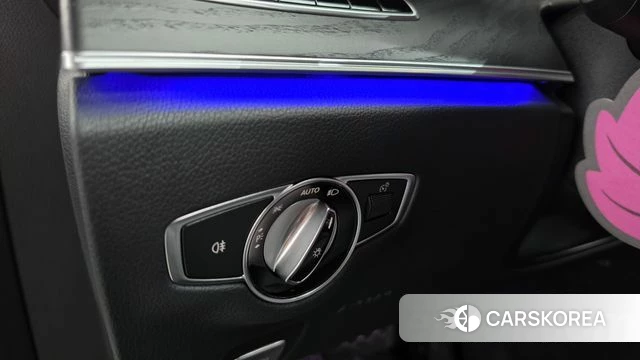 Mercedes-Benz E-Class W213 id 4776076 из Кореи 19