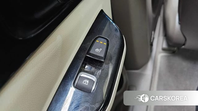 Kia Carnival 4th generation id 4642185 из Кореи 19