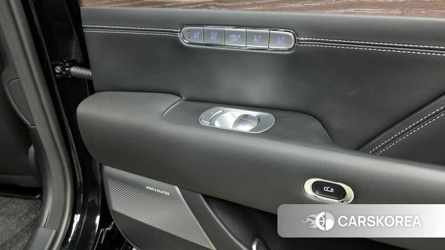 Genesis G90 (RS4) id 4354469 из Кореи 19
