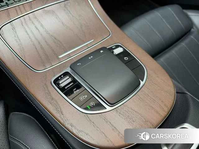 Mercedes-Benz E-class id 4258359 из Китая 19