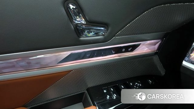 BMW 7 Series (G70) id 4222505 из Кореи 19