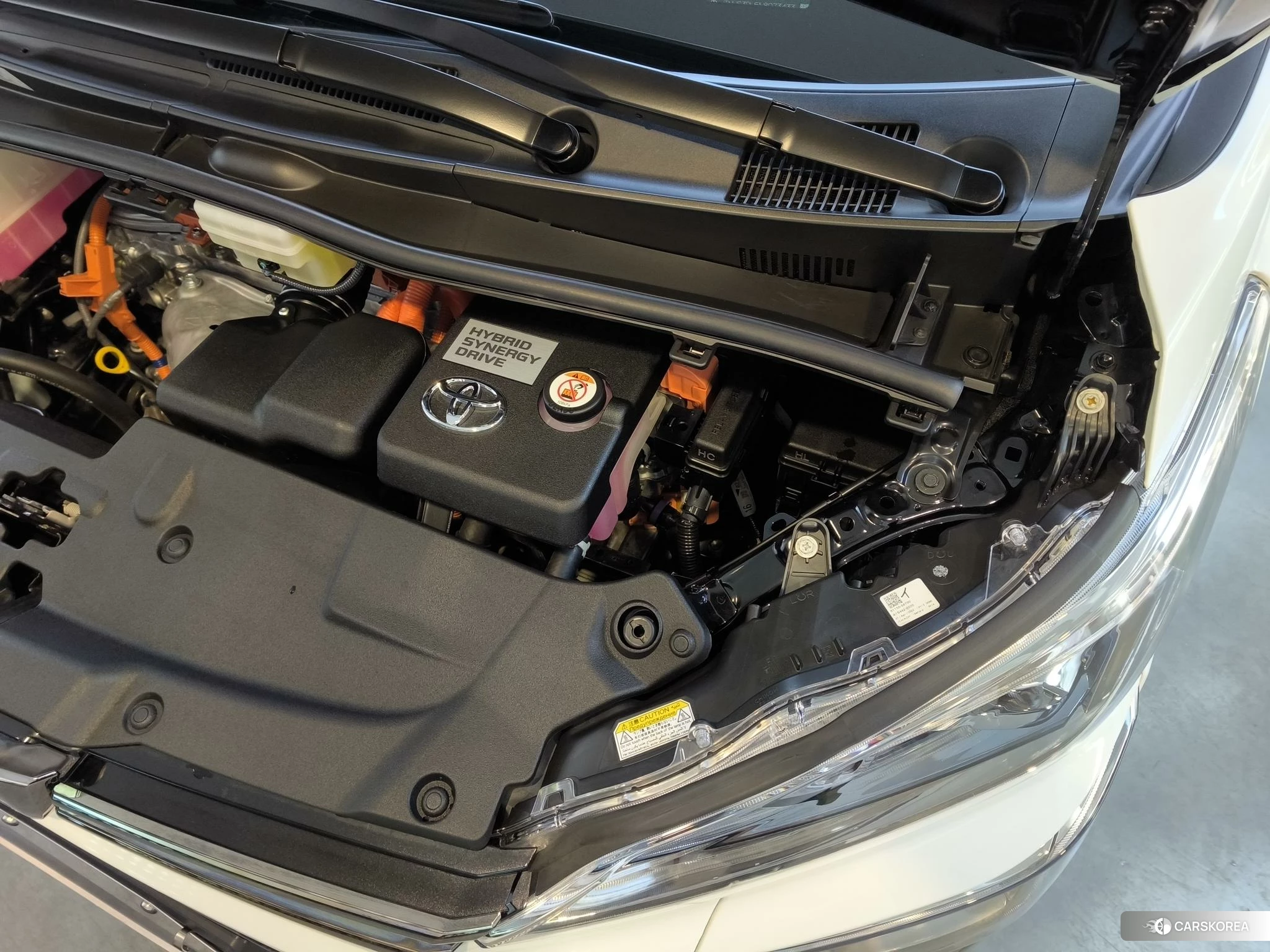 Toyota Wilfa id 4499075 из Китая 18