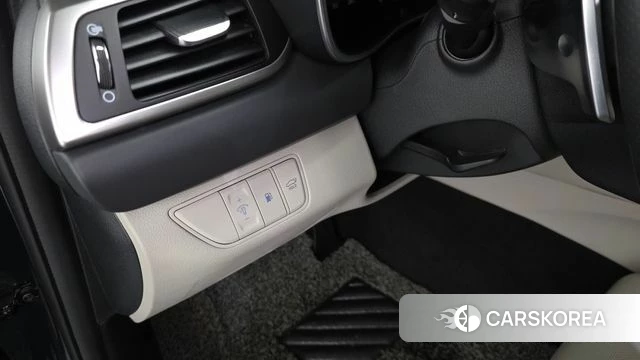 Genesis The New G70 id 4535240 из Кореи 19