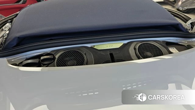 Porsche 911(992) id 4640627 из Кореи 19
