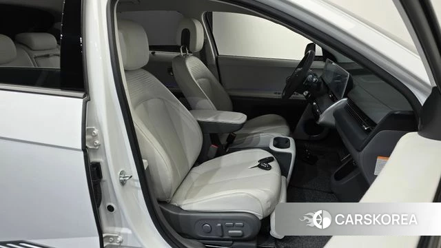 Hyundai Ionic 5 id 4591157 из Кореи 19