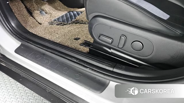 Hyundai Ionic 5 id 4894552 из Кореи 19