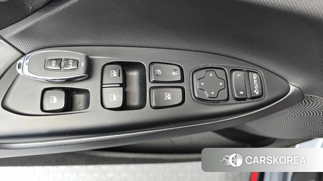 Hyundai Veloster (JS) id 4536531 из Кореи 19