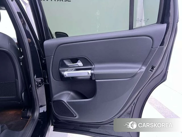 Mercedes-Benz GLB id 4335784 из Китая 19