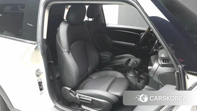 Mini Cooper id 4632169 из Кореи 19
