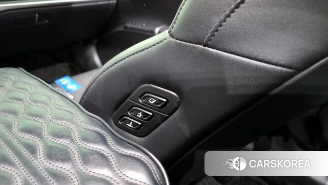 Hyundai Grandeur (GN7) id 4230332 из Кореи 19