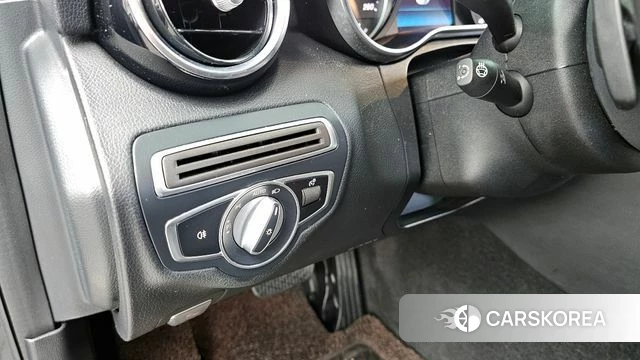 Mercedes-Benz C-Class W205 id 4339034 из Кореи 19