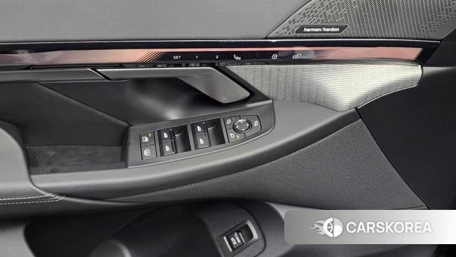 BMW 5 Series (G60) id 4462383 из Кореи 19