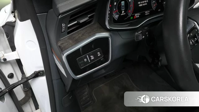 Audi A7 (4K) id 4446216 из Кореи 19