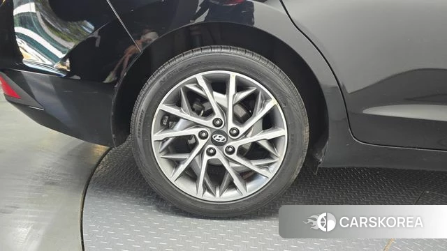 Hyundai The New Avante AD id 4459346 из Кореи 19