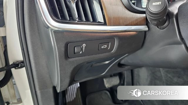 Volvo S90 id 4518779 из Кореи 19