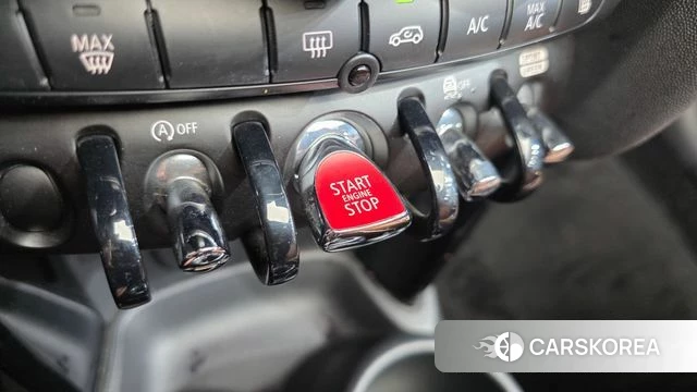 Mini Cooper S Convertible id 4620645 из Кореи 19