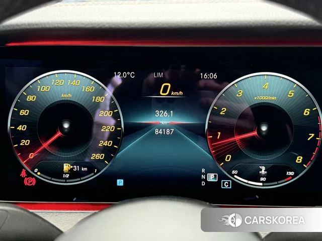 Mercedes-Benz E-class id 4260829 из Китая 19