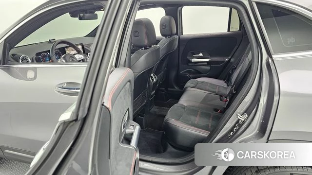 Mercedes-Benz GLA - Class H247 id 4369393 из Кореи 19