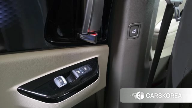 Kia Carnival 4th generation id 4656514 из Кореи 18