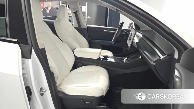 Tesla Model Y id 4488343 из Кореи 19