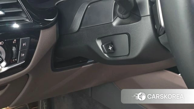 BMW 5 Series (G30) id 4793724 из Кореи 19