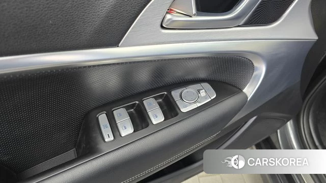 Genesis G70 id 4717914 из Кореи 19
