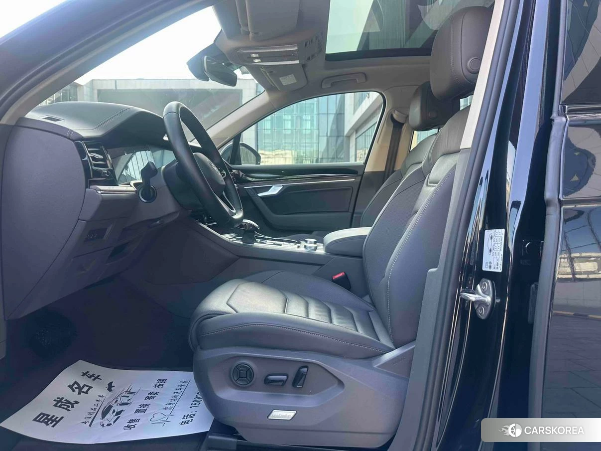 Volkswagen Touareg id 4473411 из Китая 19