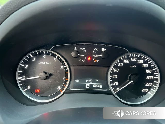 Nissan Xuan Yi id 4254431 из Китая 19