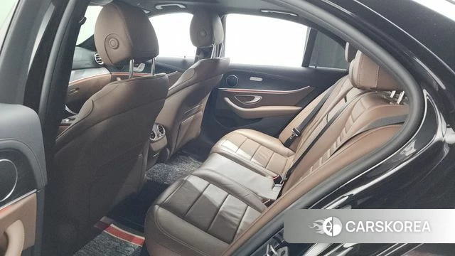 Mercedes-Benz E-Class W213 id 4308639 из Кореи 19