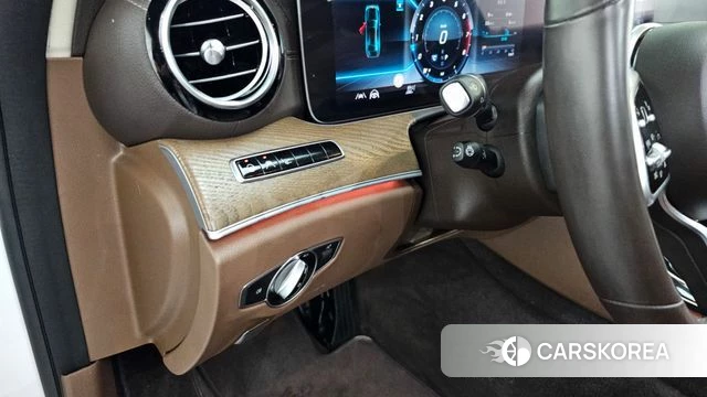Mercedes-Benz E-Class W213 id 4250831 из Кореи 19