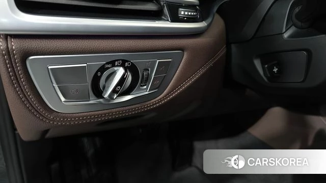 BMW 7 Series (G11) id 4657977 из Кореи 19