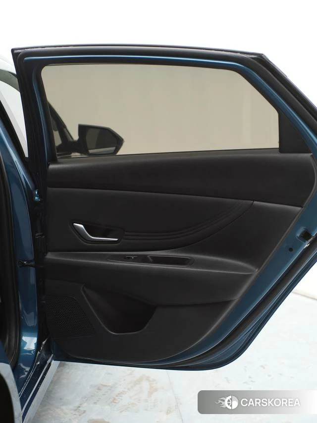 Hyundai Elantra id 4274611 из Китая 19