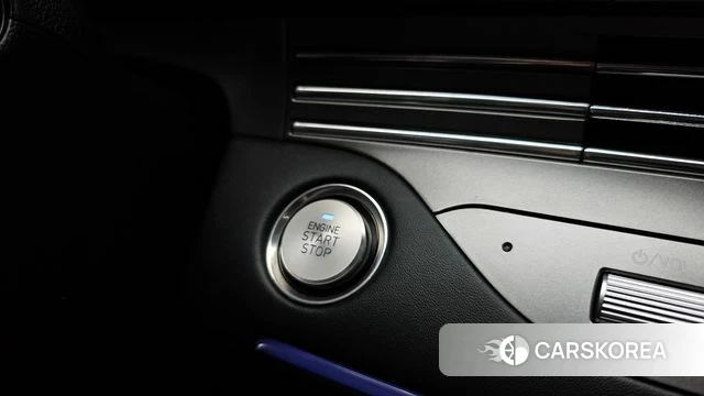 Hyundai The New Grandeur IG Hybrid id 4490437 из Кореи 19