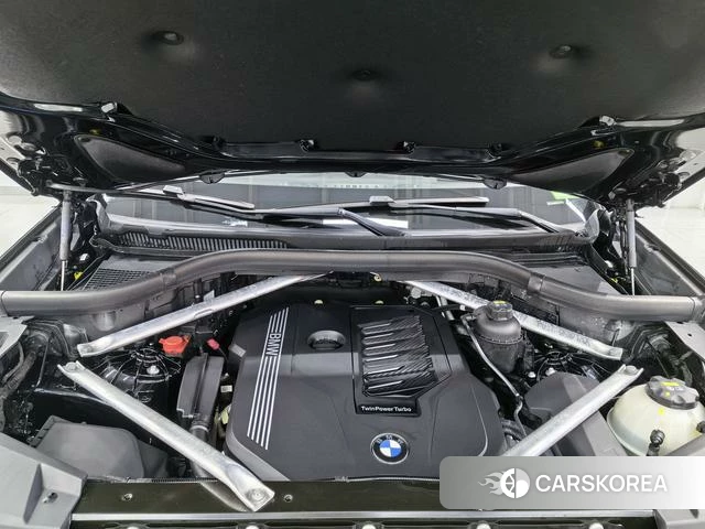 BMW X6 id 4257456 из Китая 19