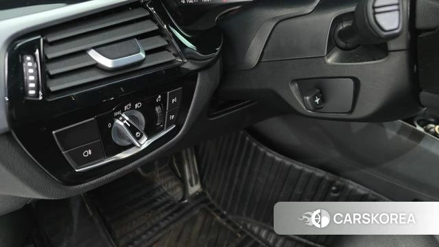 BMW 6 Series GT (G32) id 4727629 из Кореи 19