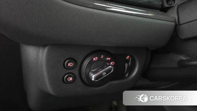 Mini Cooper Clubman id 4672442 из Кореи 19