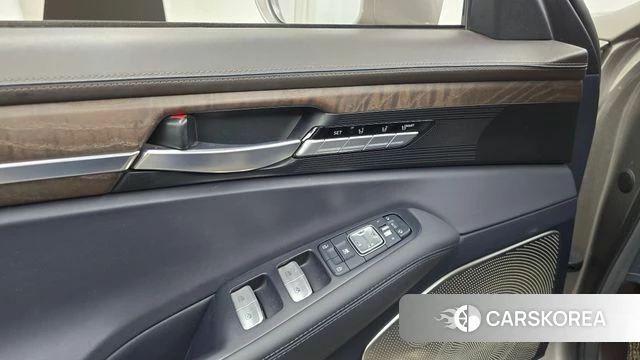 Genesis G90 id 4520583 из Кореи 19