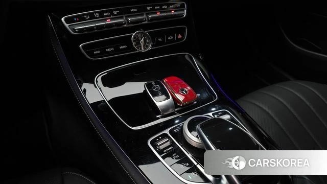 Mercedes-Benz E-Class W213 id 4551632 из Кореи 19