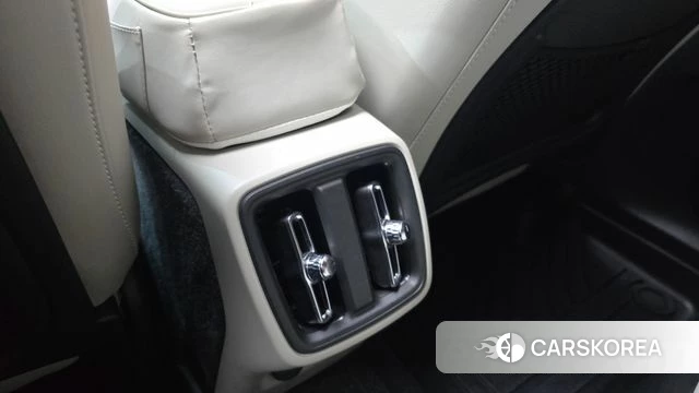 Volvo XC40 id 4607575 из Кореи 19