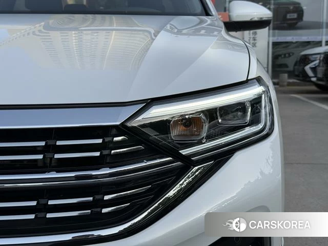 Volkswagen Sagitar id 4358939 из Китая 19