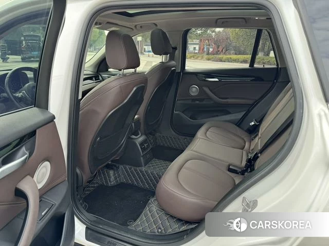 BMW X1 id 4333383 из Китая 19